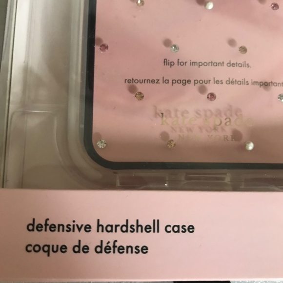 Kate Spade New York iPhone 11 PRO Defensive Hardshell Case Pin Dot In Open Box - Picture 3 of 9